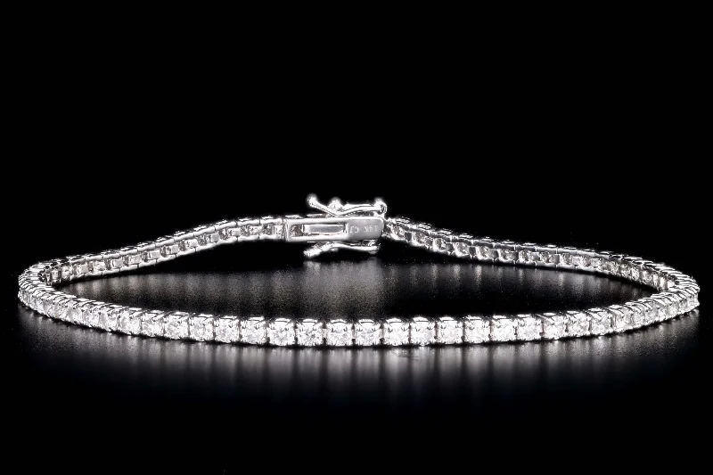 14K White Gold 1.65 Carat Total Weight Round Brilliant Cut Diamond Tennis Bracelet