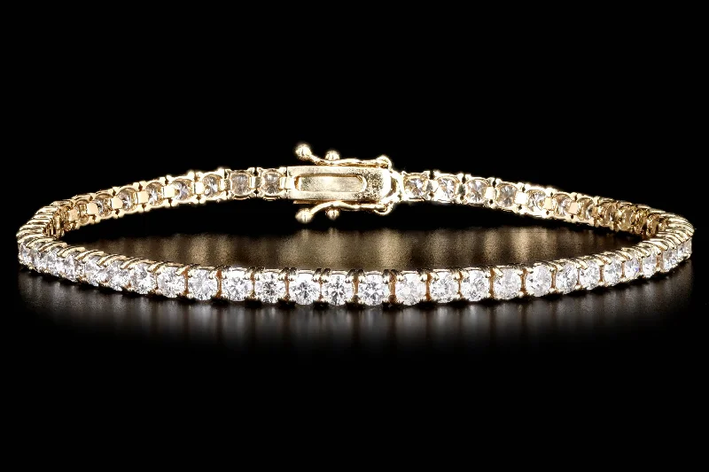 14K Yellow Gold 5.30 Carat Total Weight Round Brilliant Diamond Tennis Bracelet