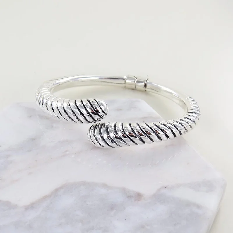 ELECTROFORM HINDGED CUFF TWISTED BRACELET