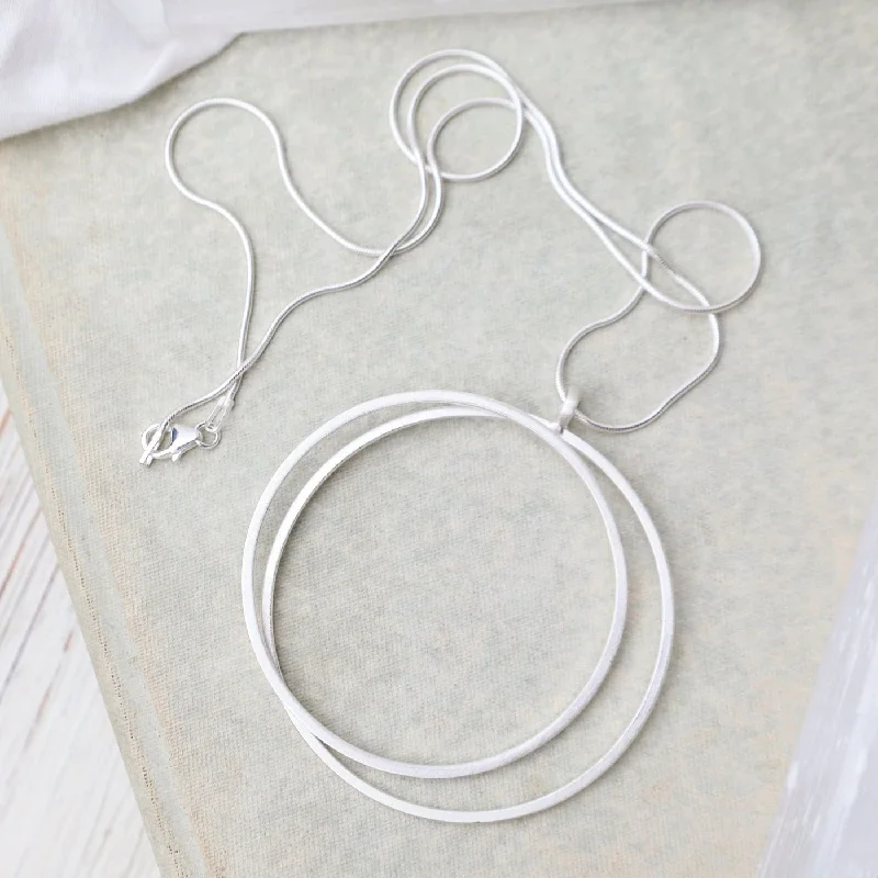 2 Ring Pendant Necklace