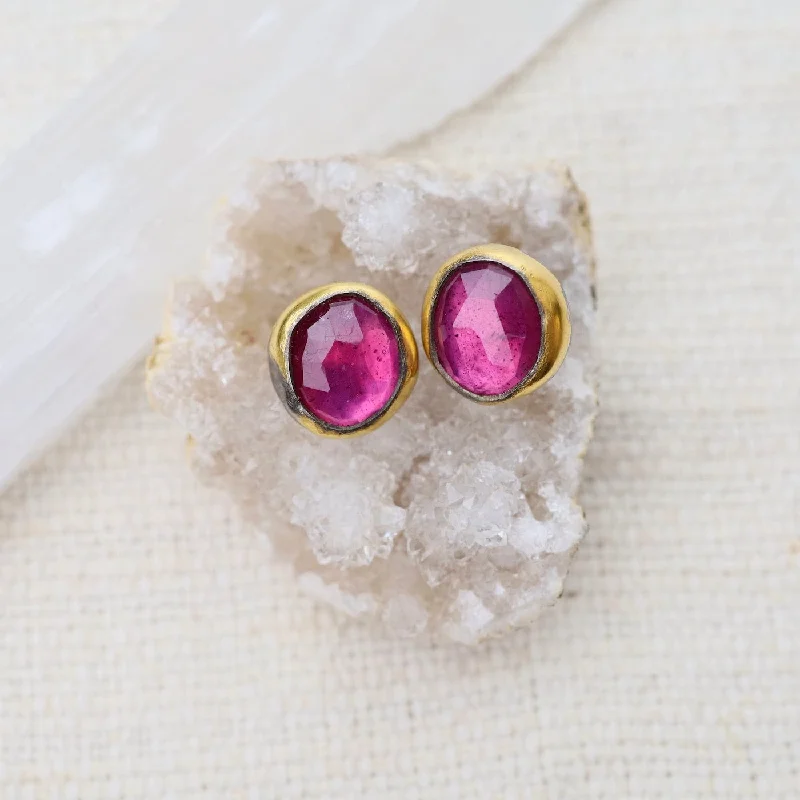 Thai Pink Sapphire Medium Crescent Rim Post Earrings