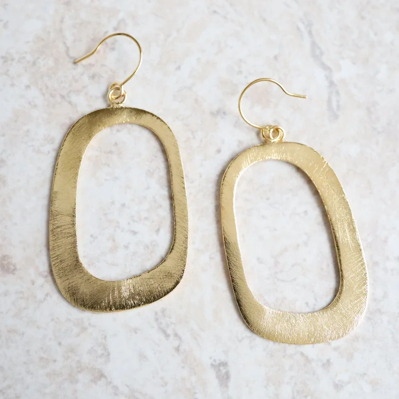 Renee Oval Dangle Earring