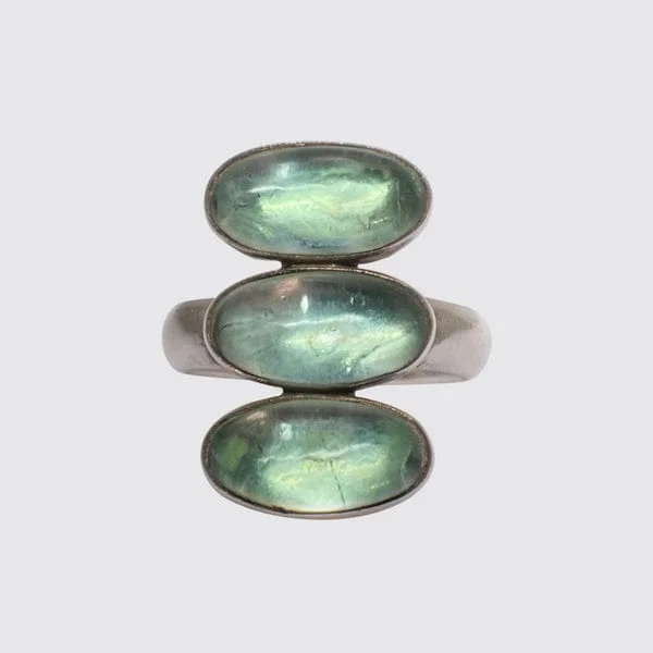 Triple Apatite Glowing Oval Cabochon Ring